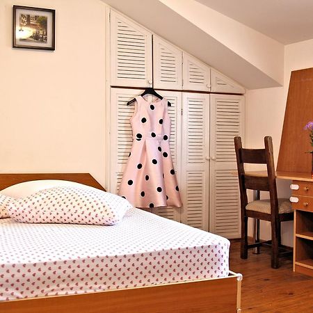 Lover'S Nest Next To The Beach Varna Extérieur photo