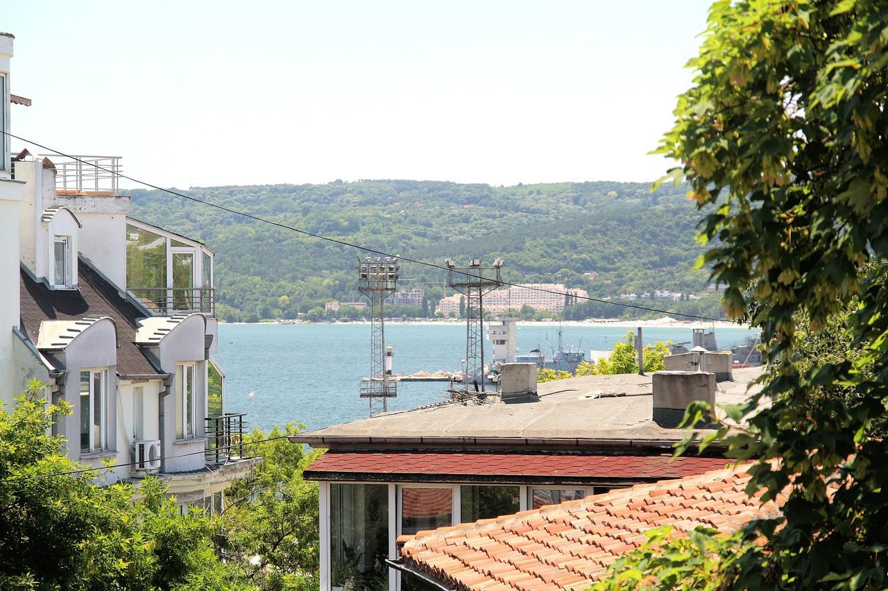Lover'S Nest Next To The Beach Varna Extérieur photo