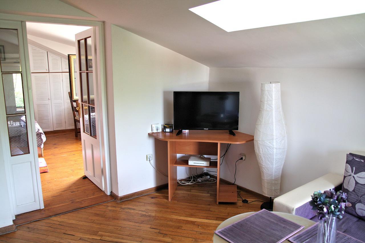 Lover'S Nest Next To The Beach Varna Extérieur photo